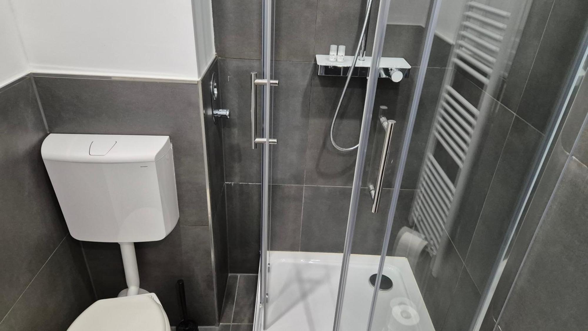 City Central Apartment House Kaiserslautern Ngoại thất bức ảnh